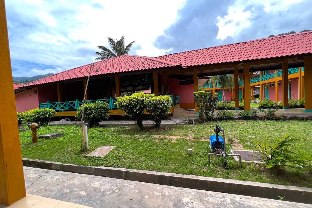 Photo of Buildings in Tekek