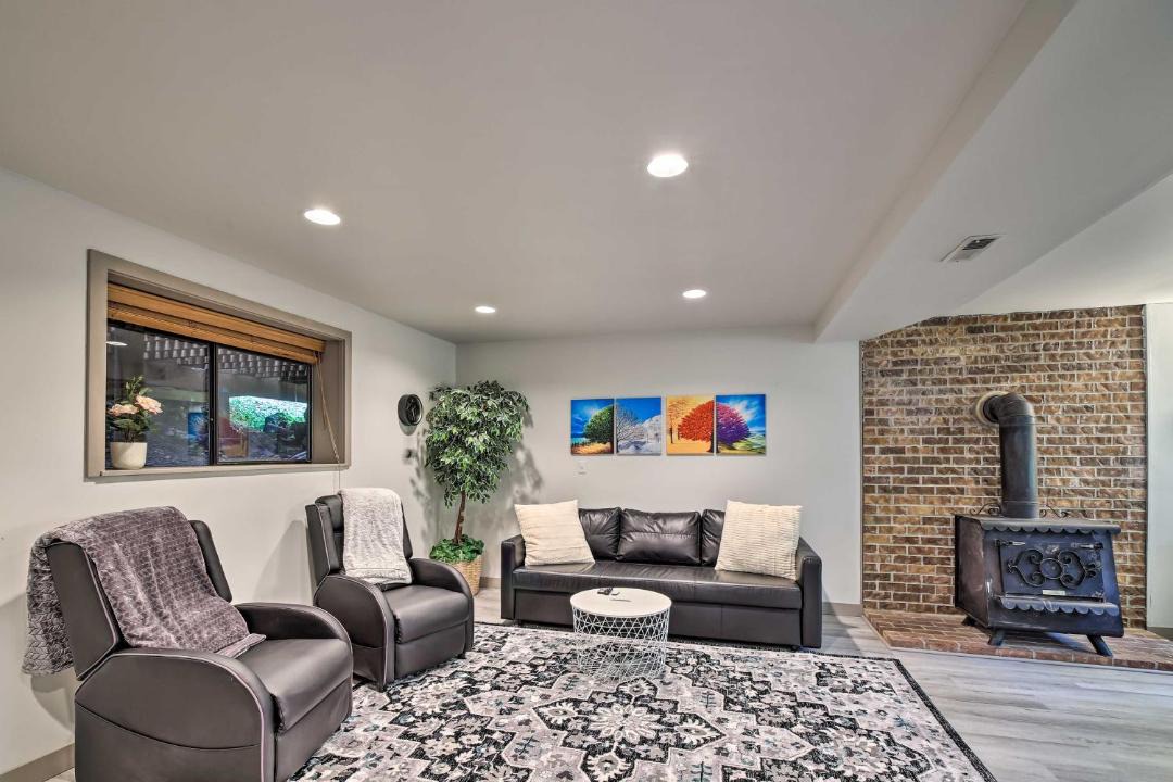 Photo of Livingroom in Mirrormont