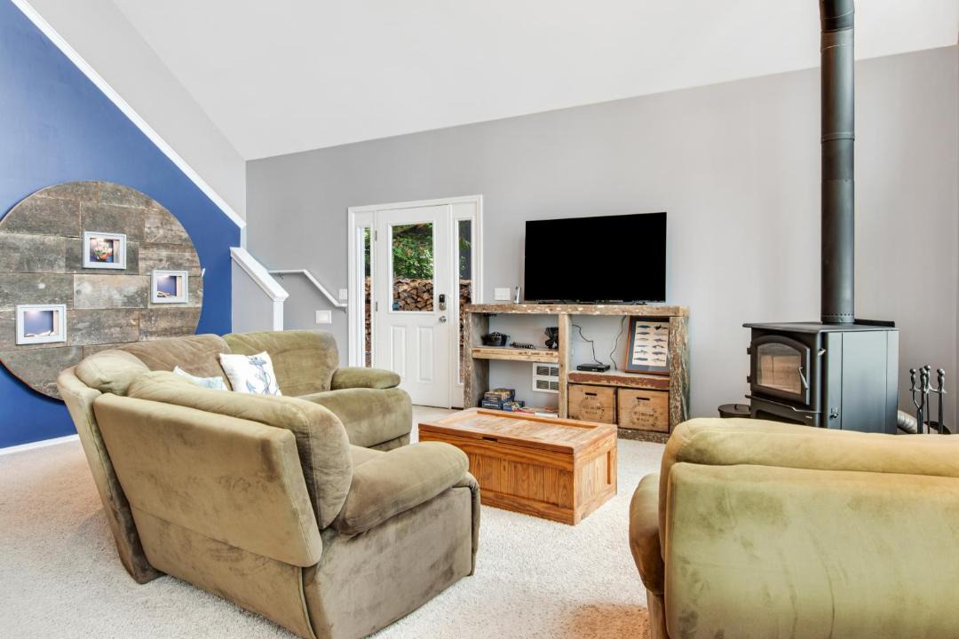 Photo of Livingroom in La Conner