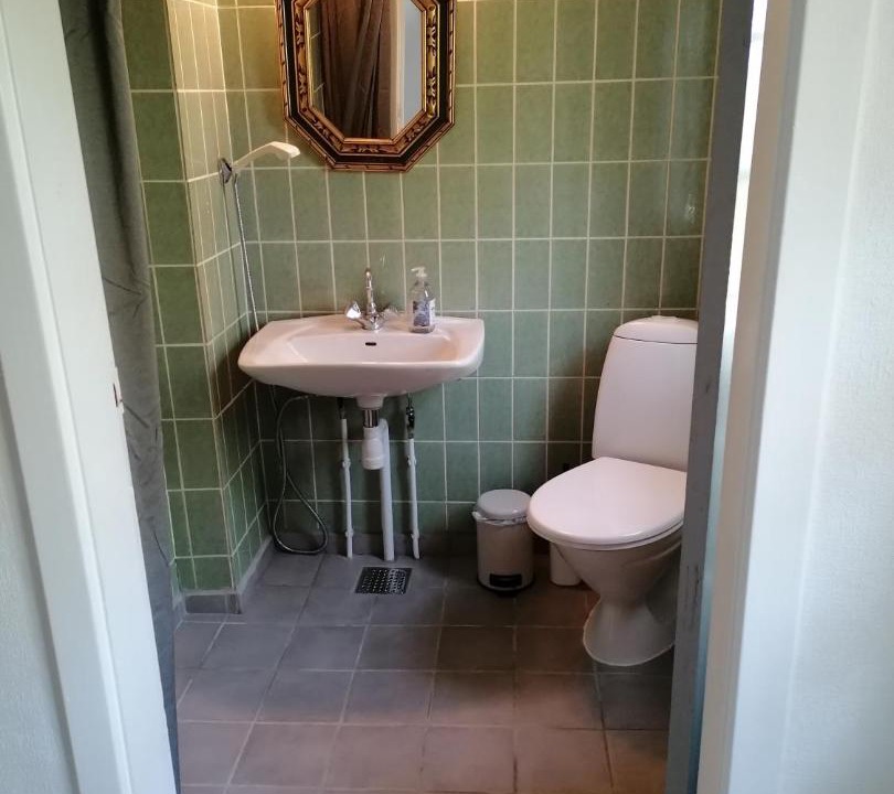 Photo of Bathroom in Give