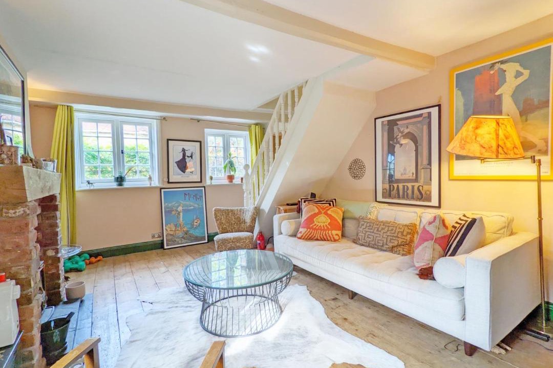 Photo of Livingroom in West Lavington