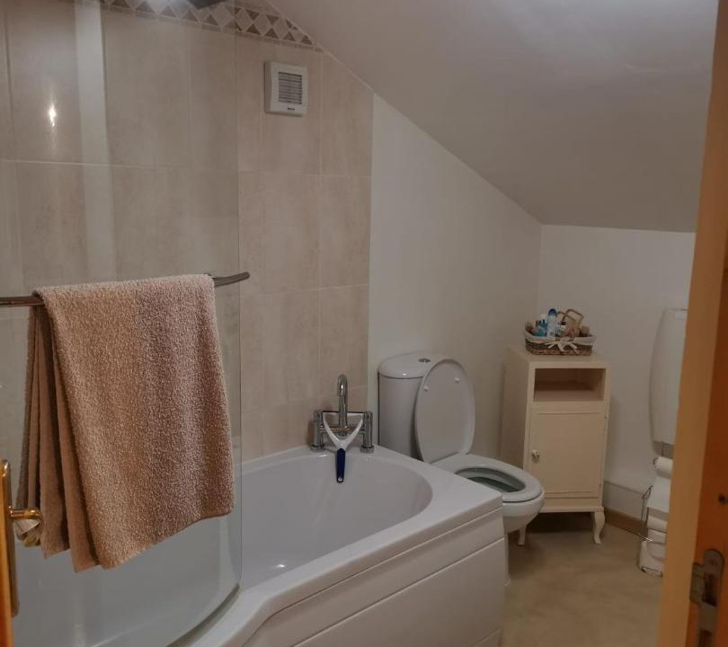 Photo of Bathroom in Oradour-Saint-Genest