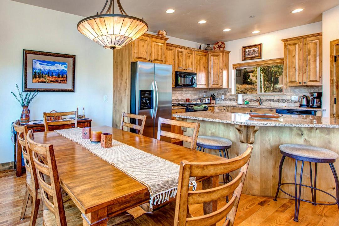 Photo of Livingroom in Pinebrook