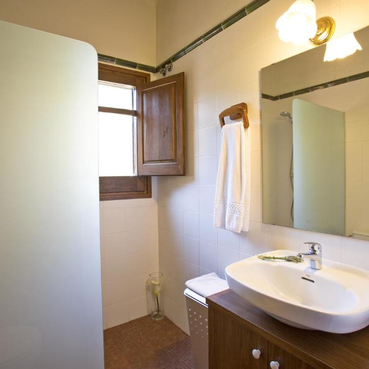 Photo of Bathroom in Taradell