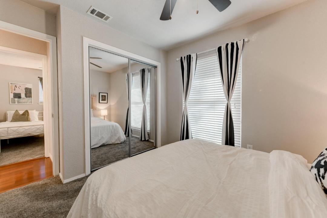 Photo of Bedroom in McNeil