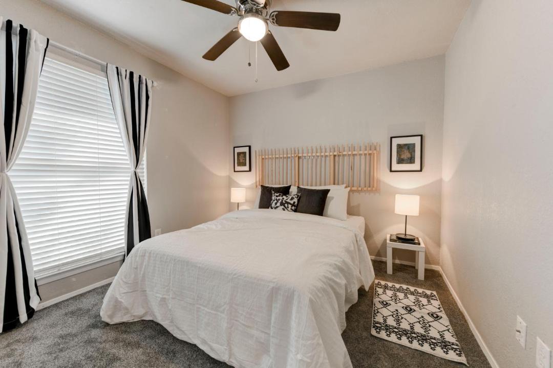 Photo of Bedroom in McNeil