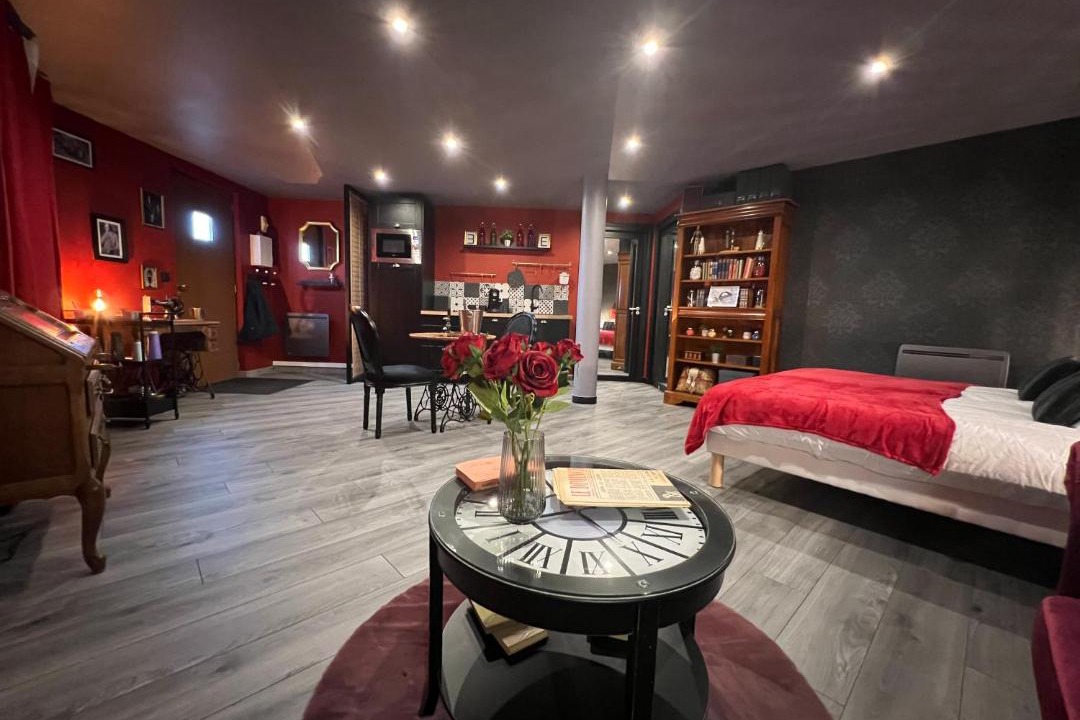 Photo of Livingroom in Calais City Center