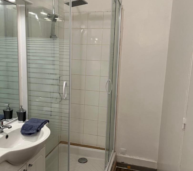 Photo of Bathroom in Chablis