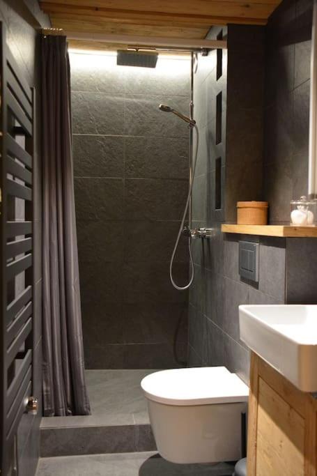 Photo of Bathroom in Vermala