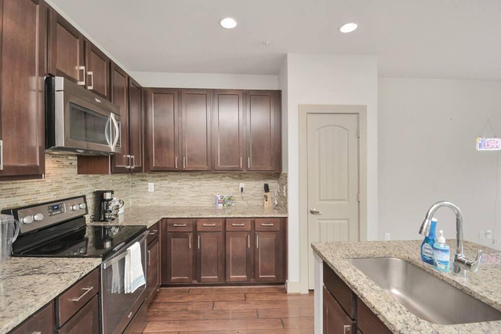 Photo of Kitchen in Memorial