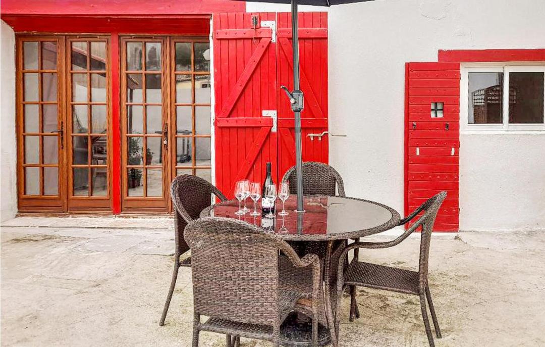 Photo of Others in Villeneuve-les-Montreal