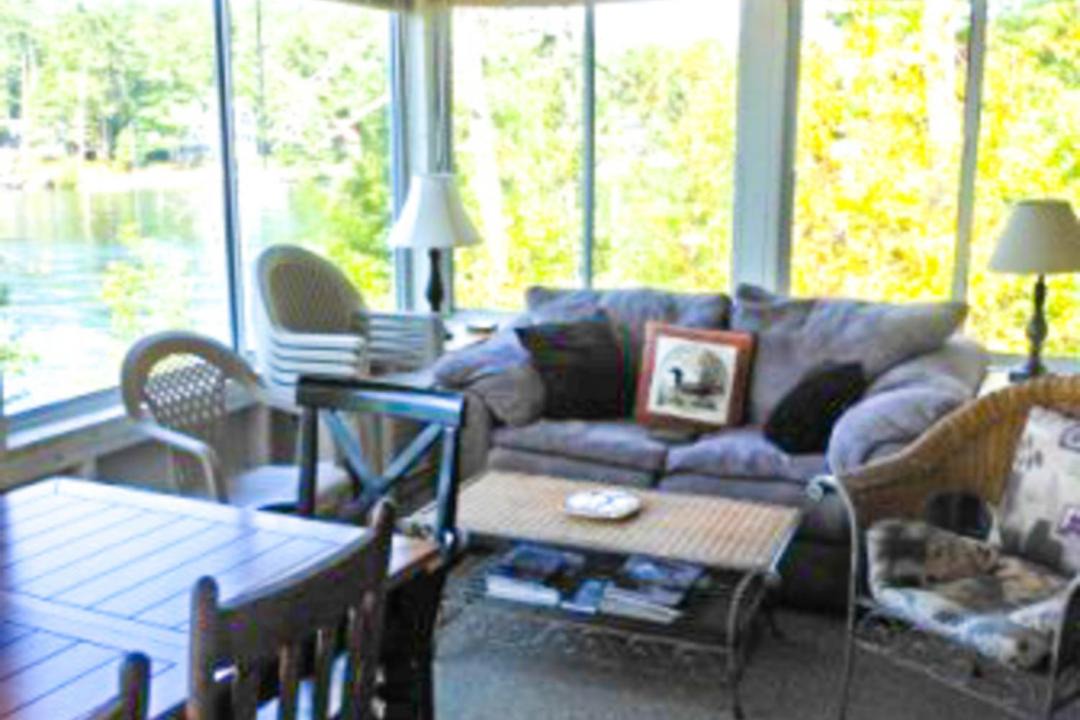 Photo of Livingroom in Meredith