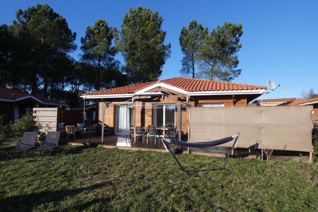 Photo of Buildings in Parentis-en-Born