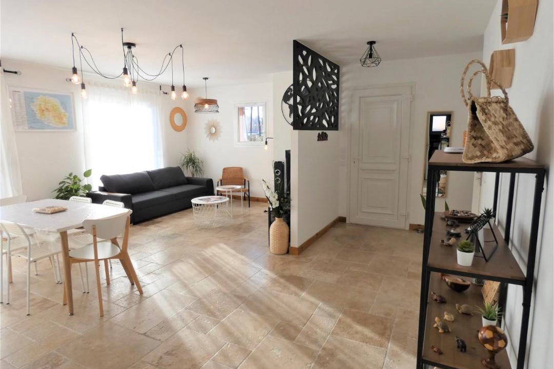 Photo of Livingroom in Parentis-en-Born
