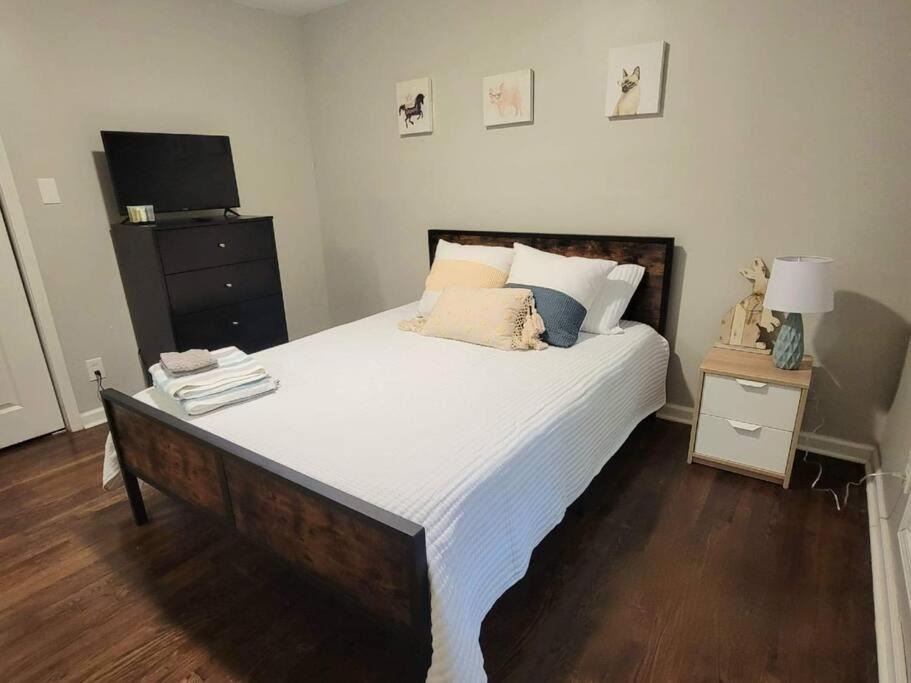 Photo of Bedroom in Smyrna
