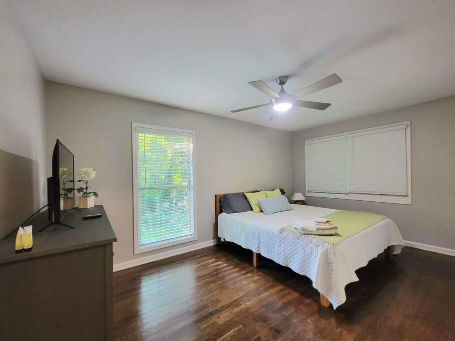 Photo of Bedroom in Smyrna