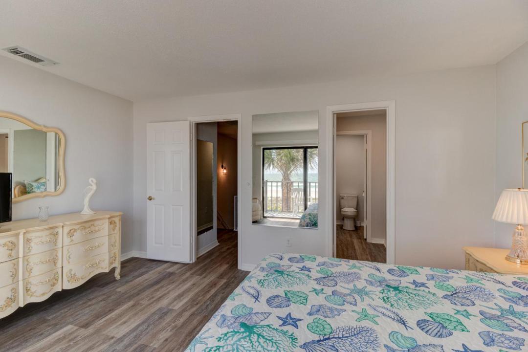 Photo of Bedroom in Southern Shores