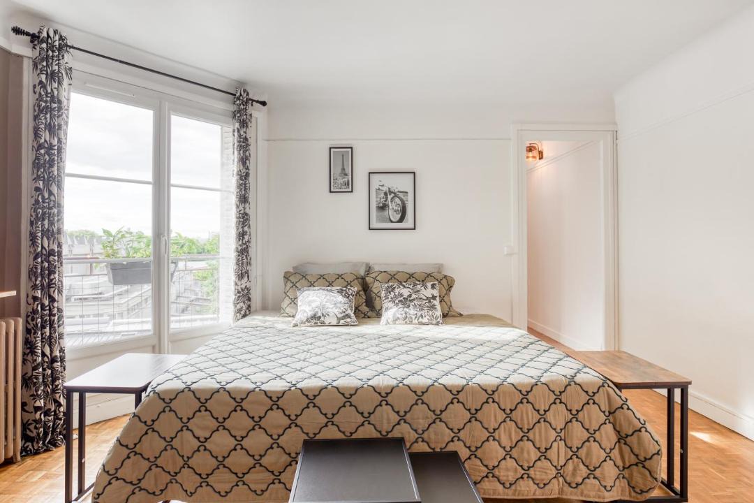 Photo of Bedroom in Vanves