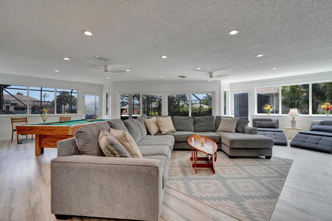 Photo of Livingroom in Palm Harbor