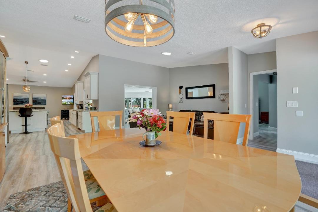 Photo of Livingroom in Palm Harbor