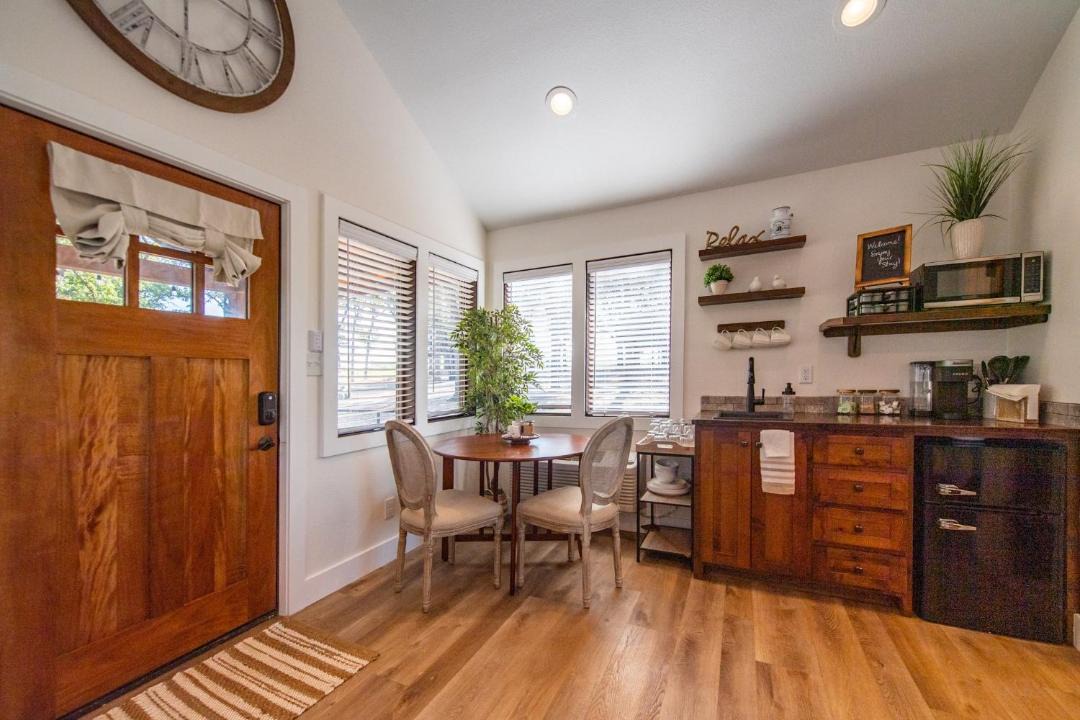 Photo of Livingroom in Elm Mott