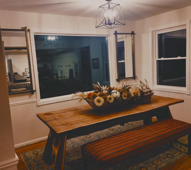 Photo of Livingroom in Lakes of Forest Hill