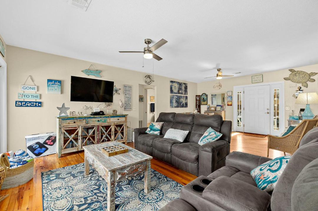 Photo of Others in Bostroms