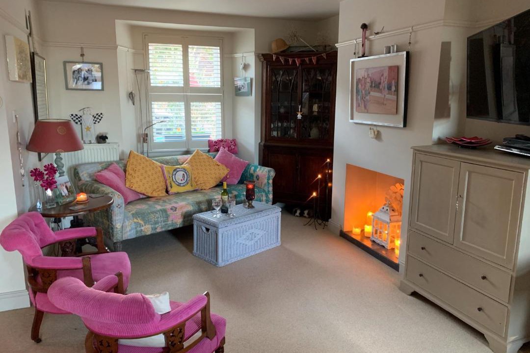 Photo of Livingroom in Sevenoaks