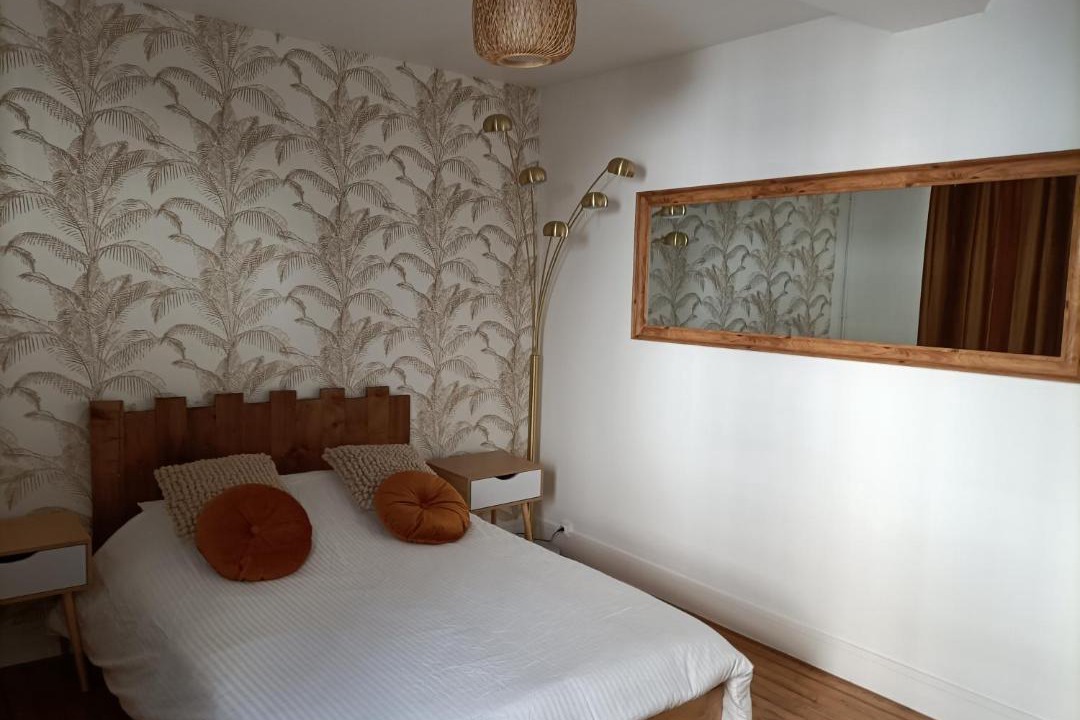 Photo of Bedroom in Saint-Julien