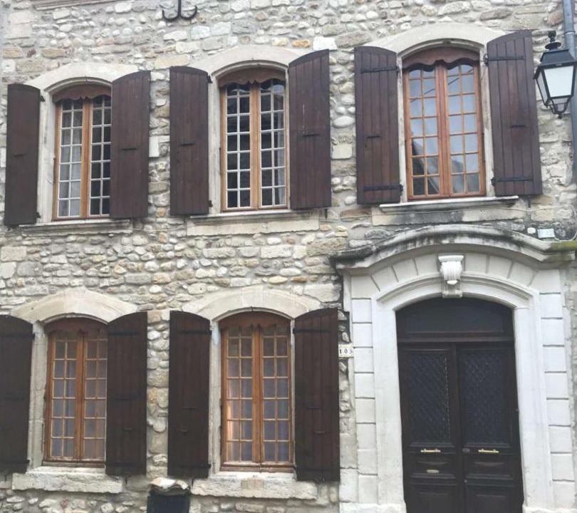 Photo of Buildings in Visan