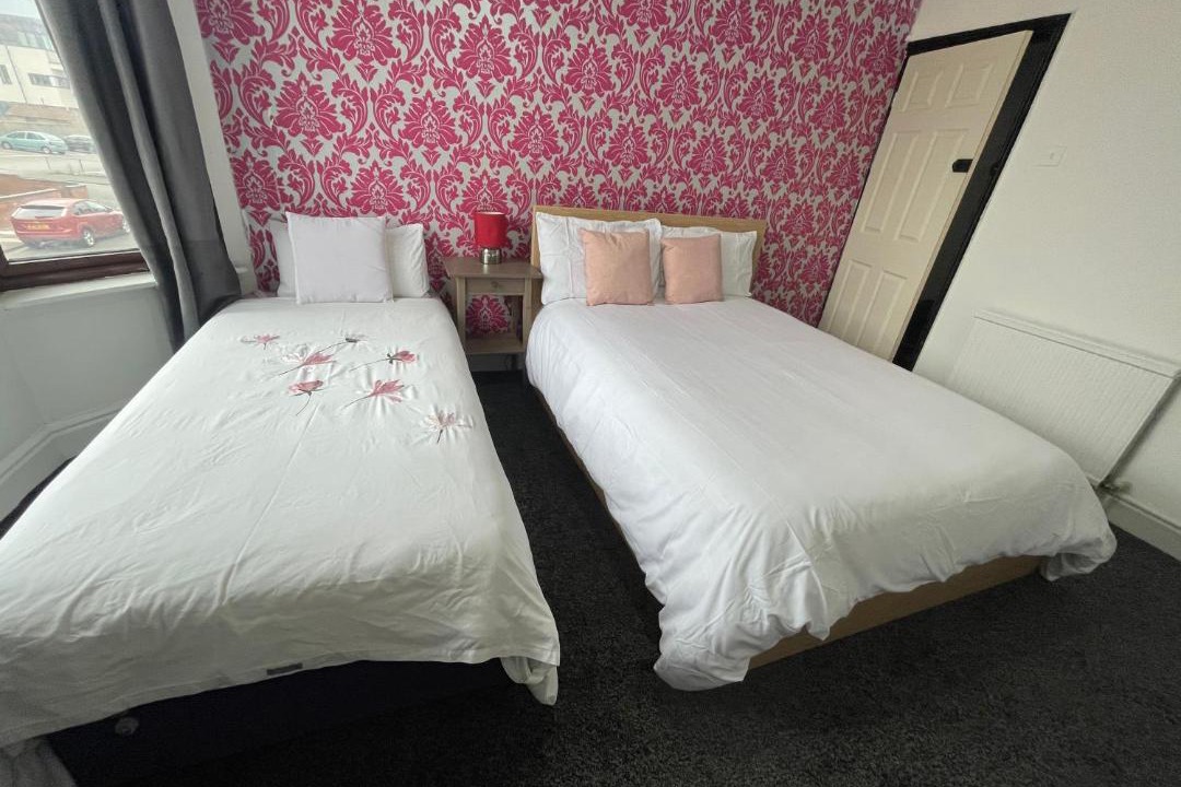 Photo of Bedroom in Pill