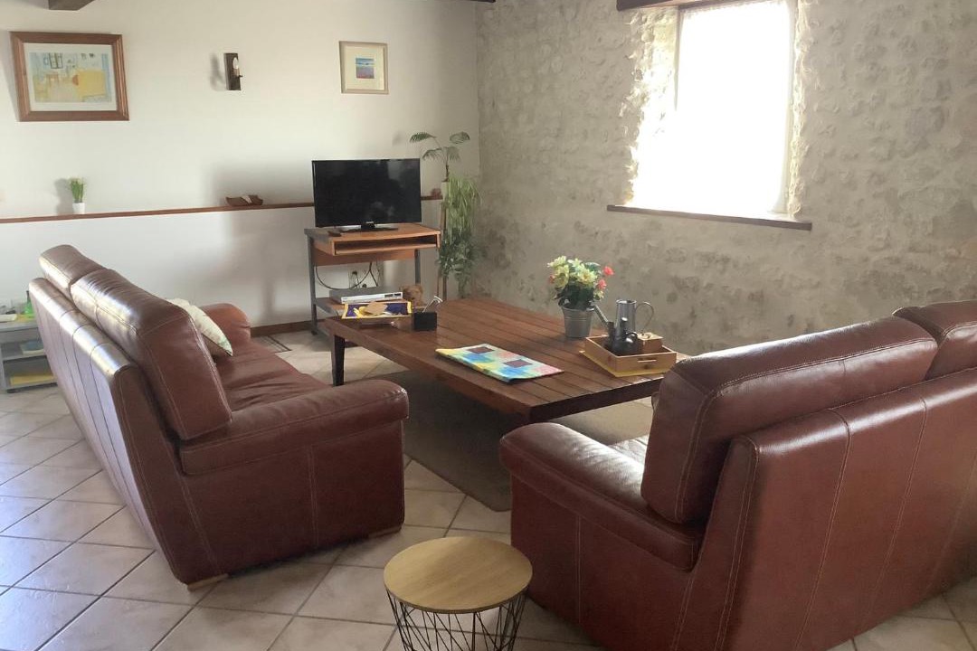 Photo of Livingroom in Saint-Aulais-la-Chapelle
