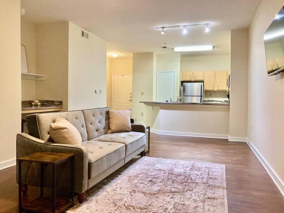 Photo of Livingroom in New Pathways