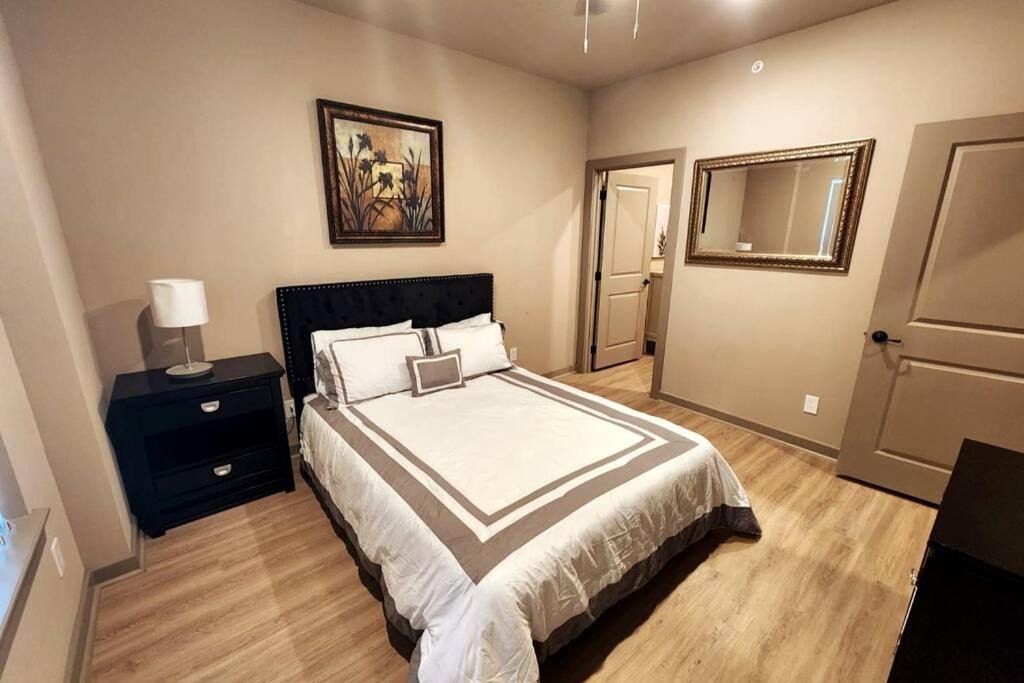 Photo of Bedroom in Ponderosa Forest