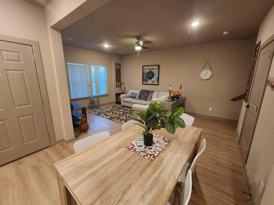 Photo of Livingroom in Ponderosa Forest