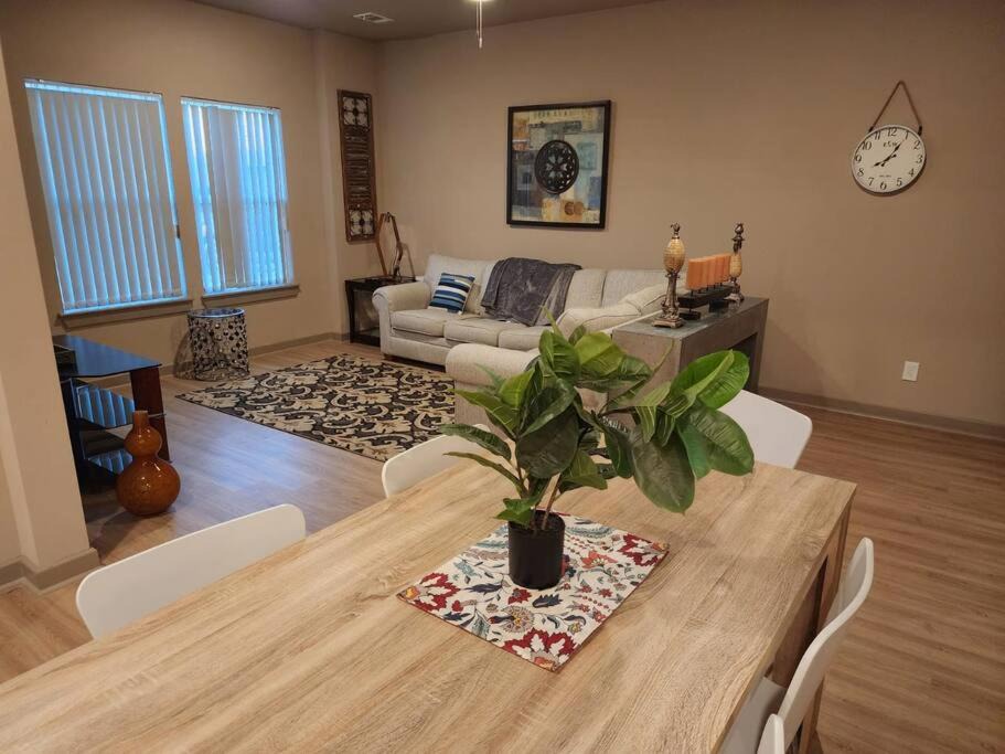 Photo of Livingroom in Ponderosa Forest