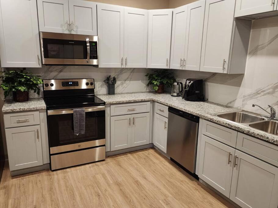 Photo of Kitchen in Ponderosa Forest