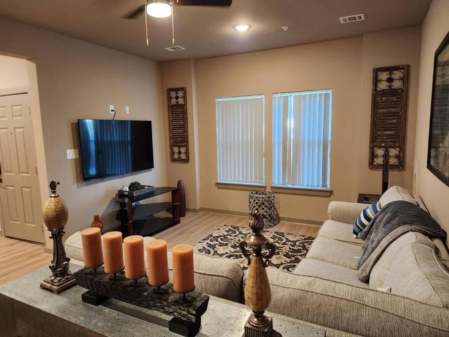 Photo of Livingroom in Ponderosa Forest