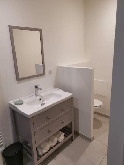 Photo of Bathroom in Montceau-les-Mines