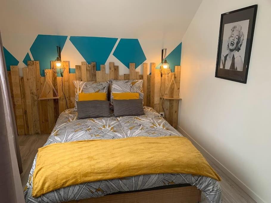 Photo of Bedroom in Le Mesnil-Esnard