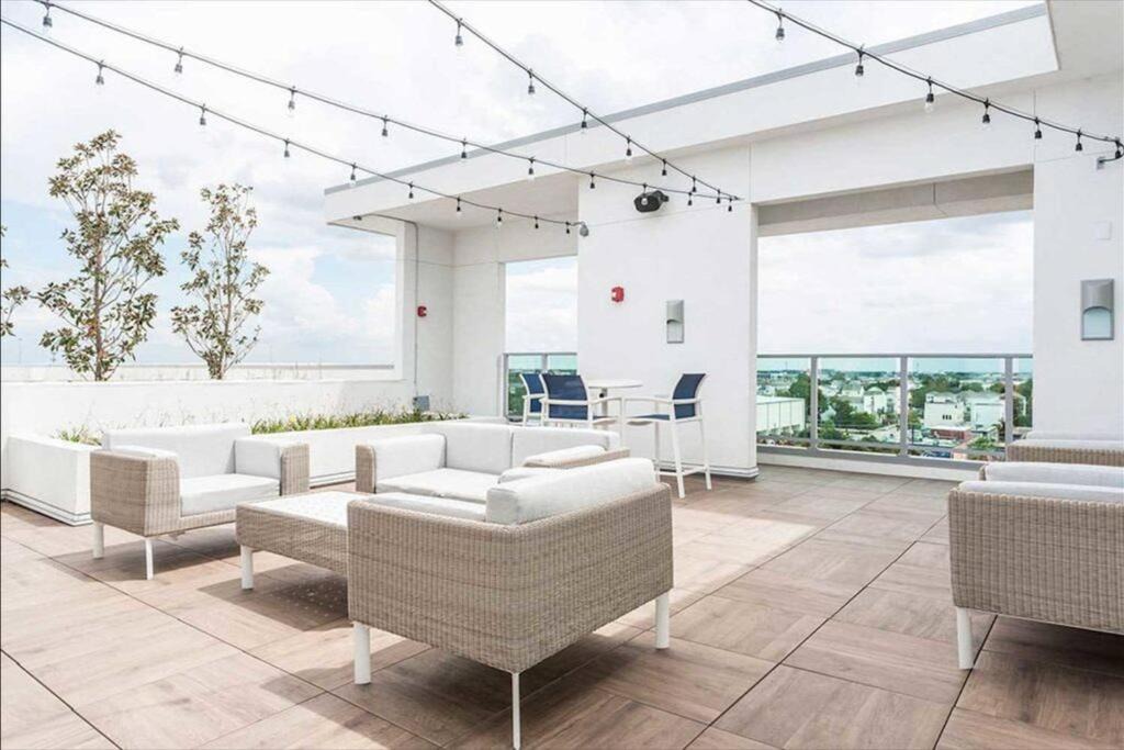 Photo of Livingroom in Washington Ave./ Memorial Park