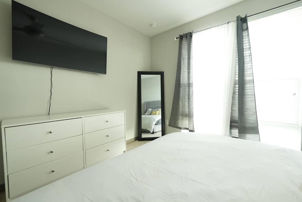 Photo of Bedroom in Washington Ave./ Memorial Park