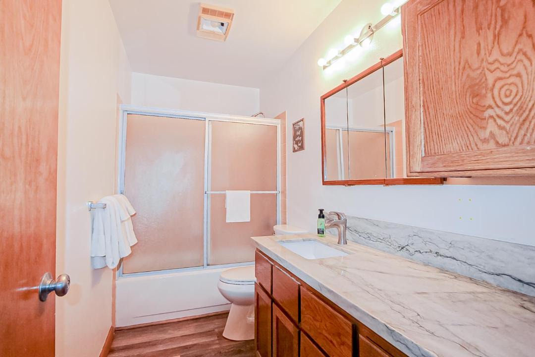 Photo of Bathroom in Gold Beach