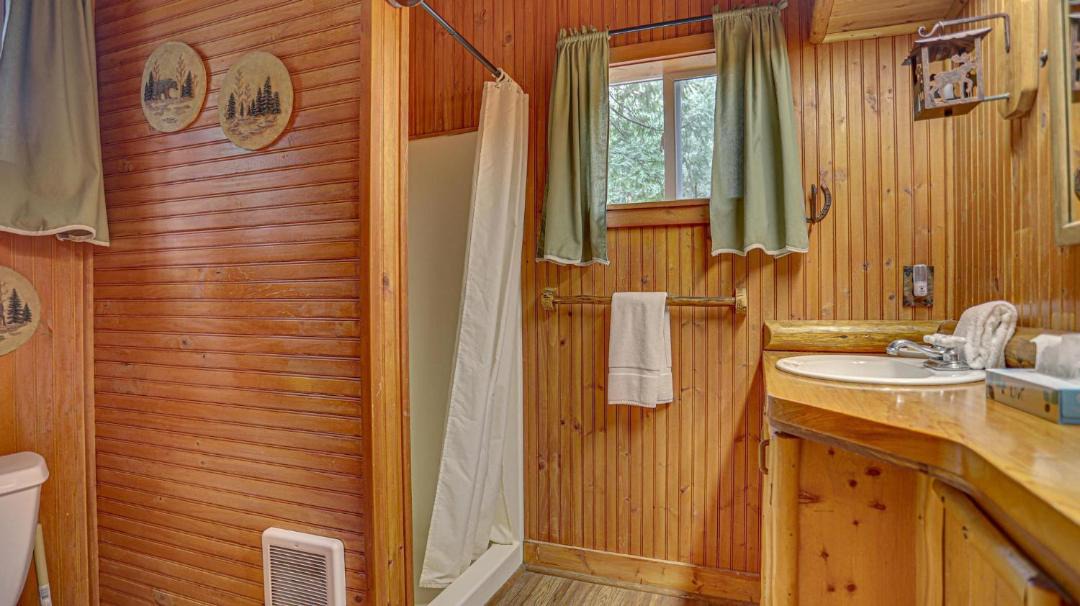 Photo of Bathroom in Brightwood