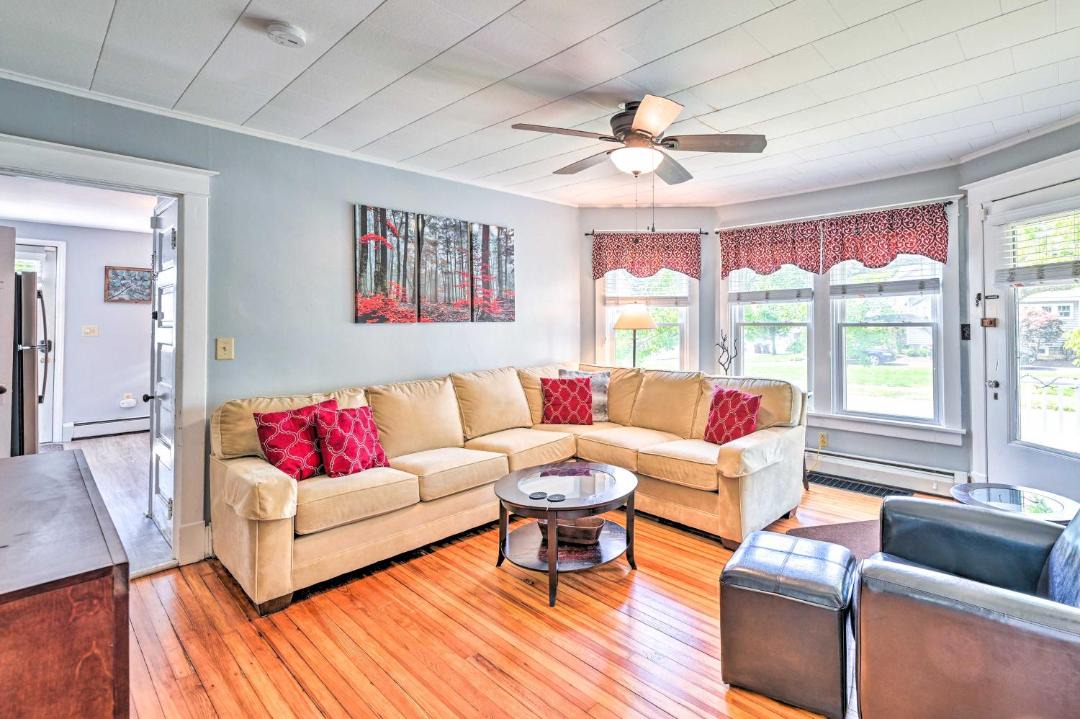 Photo of Livingroom in Delmar