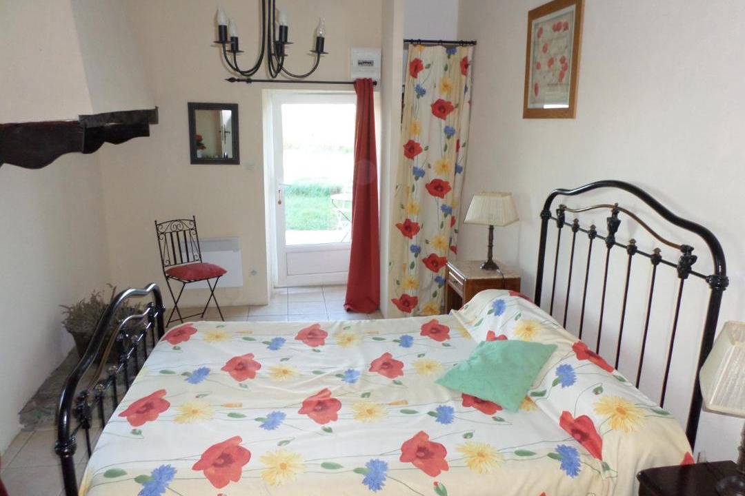 Photo of Others in Gras