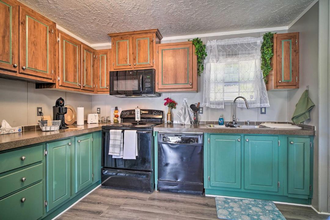 Photo of Kitchen in Mohawk