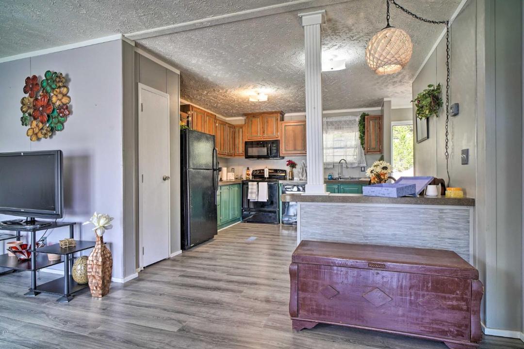 Photo of Livingroom in Mohawk