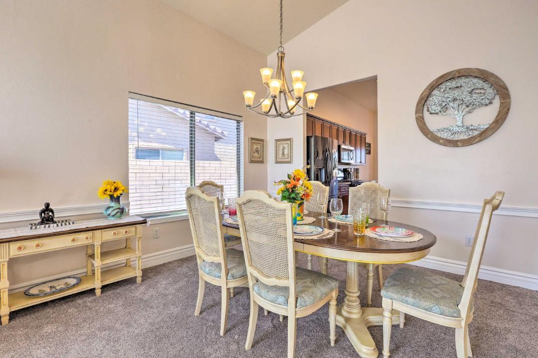 Photo of Livingroom in Continental Reserve