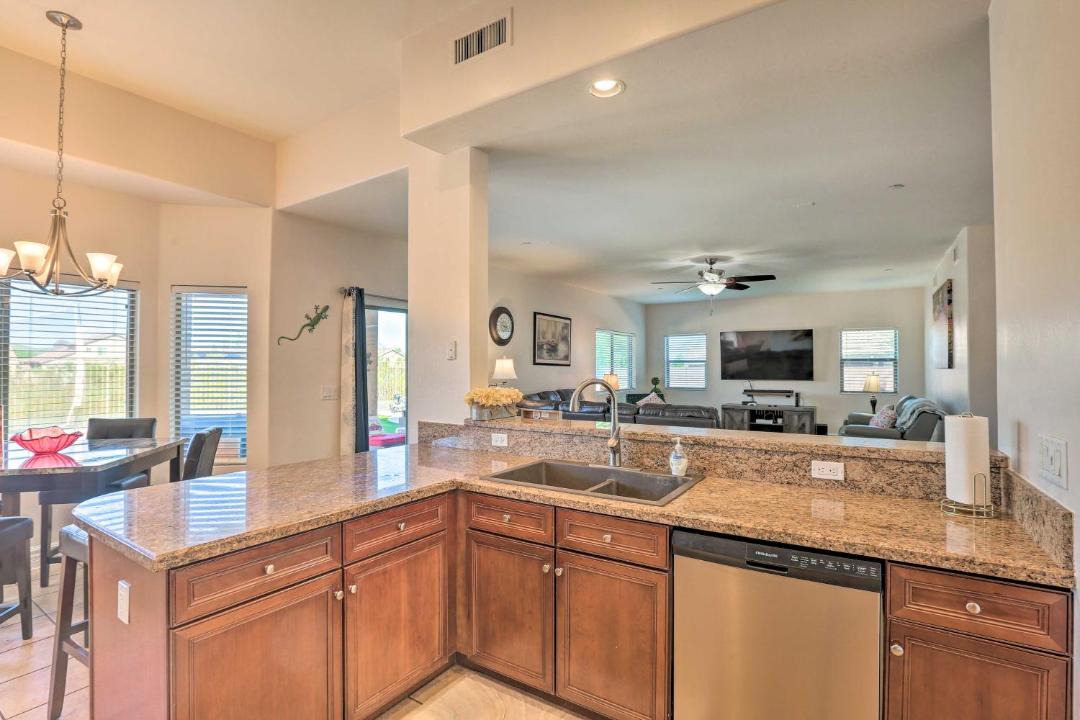Photo of Kitchen in Continental Reserve